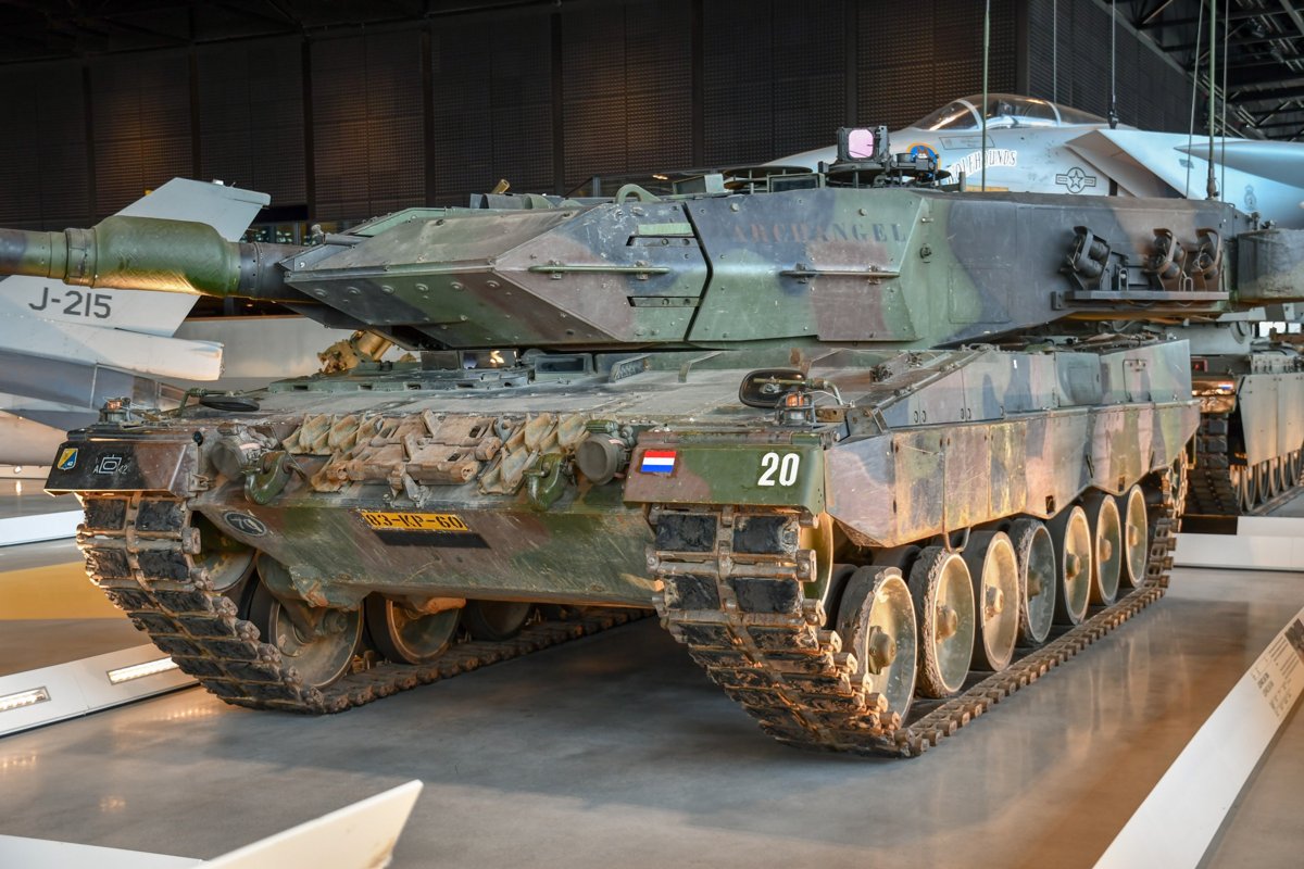 Dutch Leopard 2 museum tank