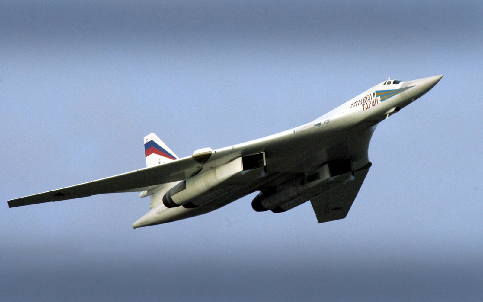 Tu-160